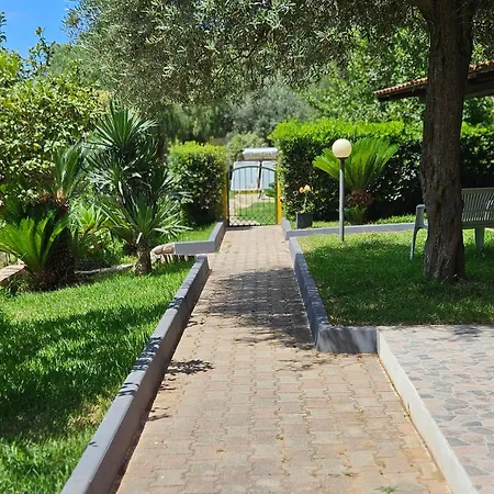 Vacanze Macchione דירה קאפו ואטיצ'אנו